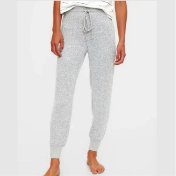American Eagle Outfitters Pants - American Eagle Joggers Gray Ahh Mazingly Soft Sweatpants Drawstring Pants XS